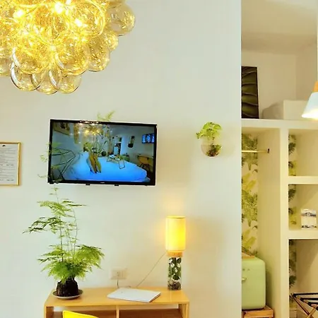 Tree - Lungomare Affittacamere Napoli