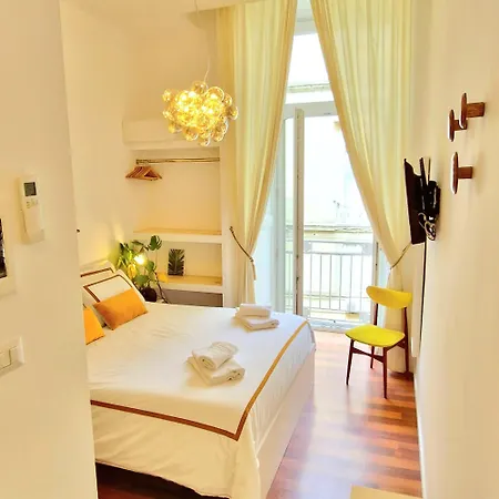 Tree - Lungomare 4* Nápoles