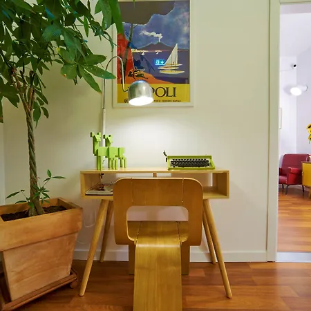 Casa de hóspedes Tree - Lungomare 4*