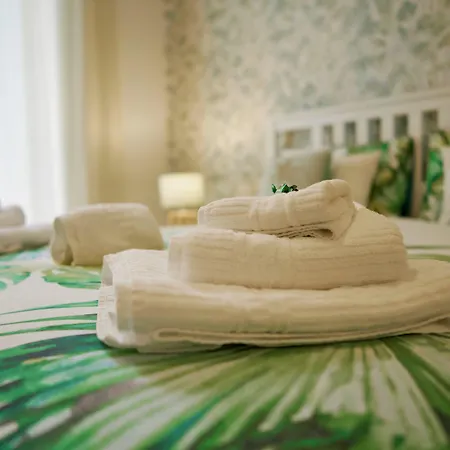 Tree - Lungomare Casa de hóspedes