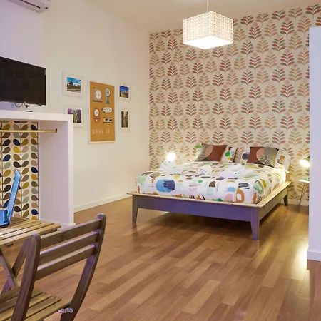 Casa de hóspedes Tree - Lungomare 4*