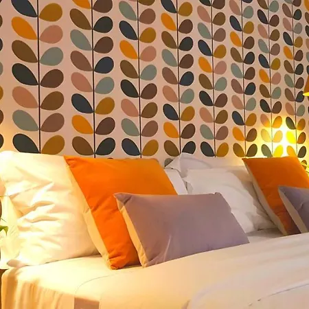 Guest house Tree - Lungomare 2*