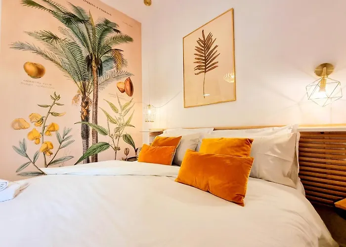 ゲストハウス Tree - Lungomare ナポリ