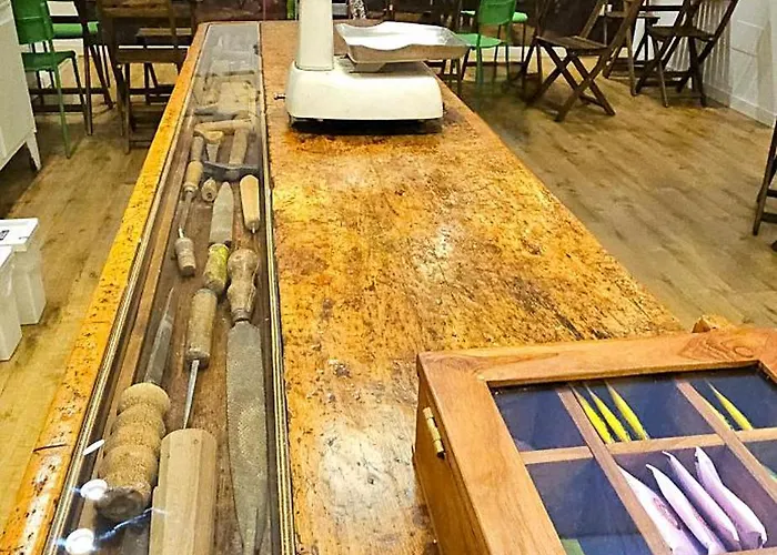 Tree - Lungomare ナポリ