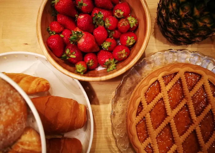 Tree - Lungomare 4* ナポリ