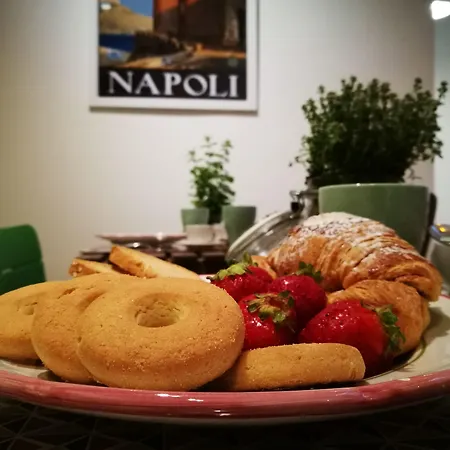 Tree - Lungomare Konukevi 4*