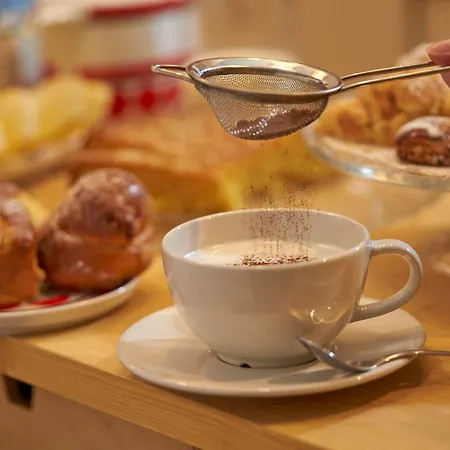 Konukevi Tree - Lungomare