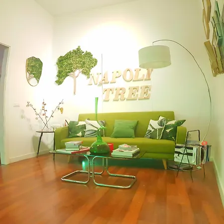 Tree - Lungomare Neapol