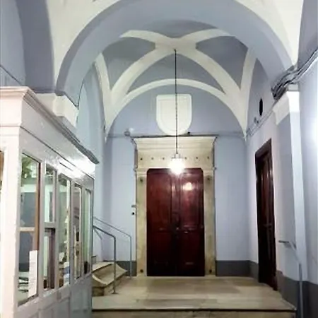 Tree - Lungomare 4* Neapol