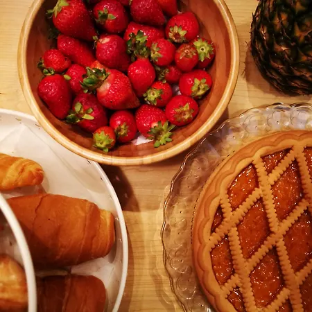 Tree - Lungomare 4* Nápoly